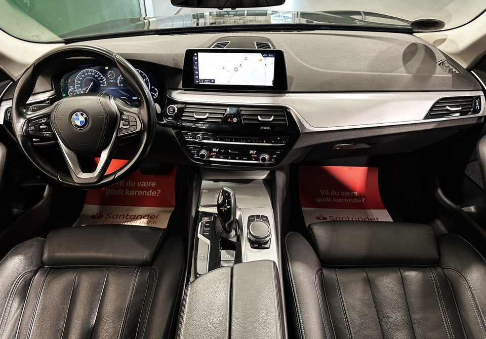 BMW 520d 2,0 Touring Connected aut. 5d