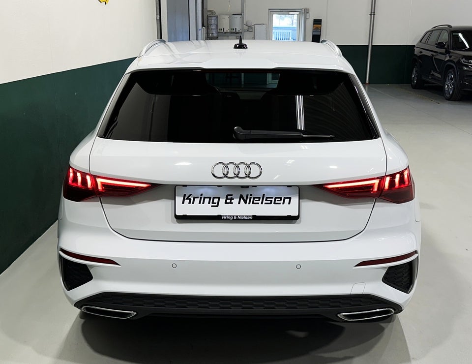 Audi A3 40 TFSi e S-line Sportback S-tr. 5d