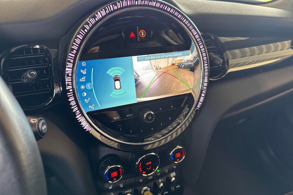 MINI Cooper SE Edition Premium Plus 3d