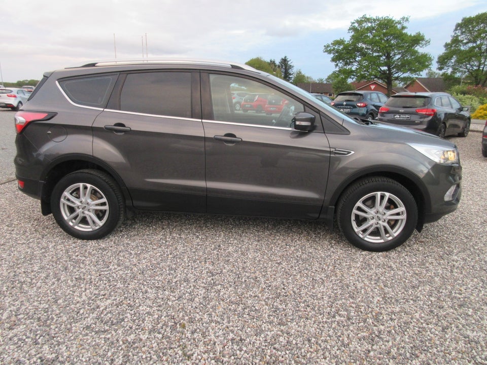 Ford Kuga 1,5 TDCi 120 Trend+ 5d