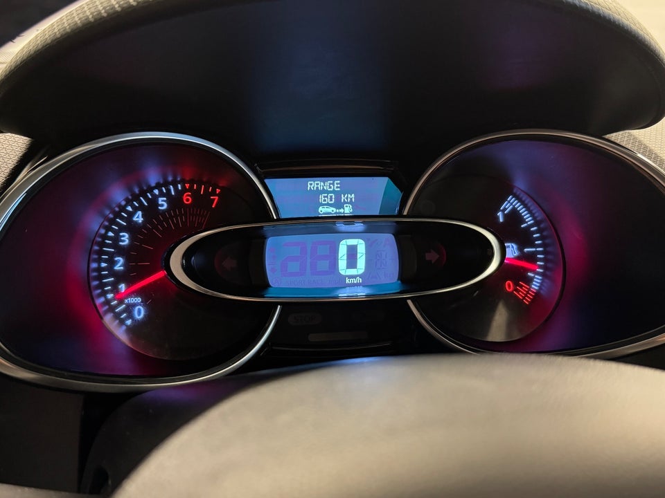 Renault Clio IV 0,9 TCe 90 Limited Sport Tourer 5d