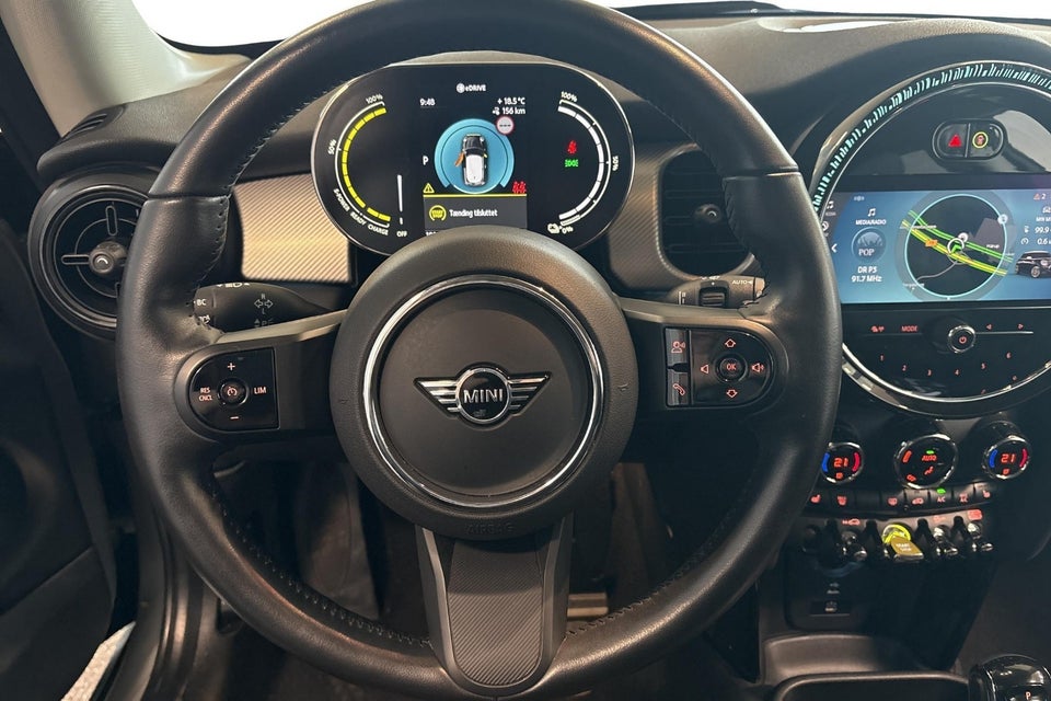 MINI Cooper SE Classic Trim 3d