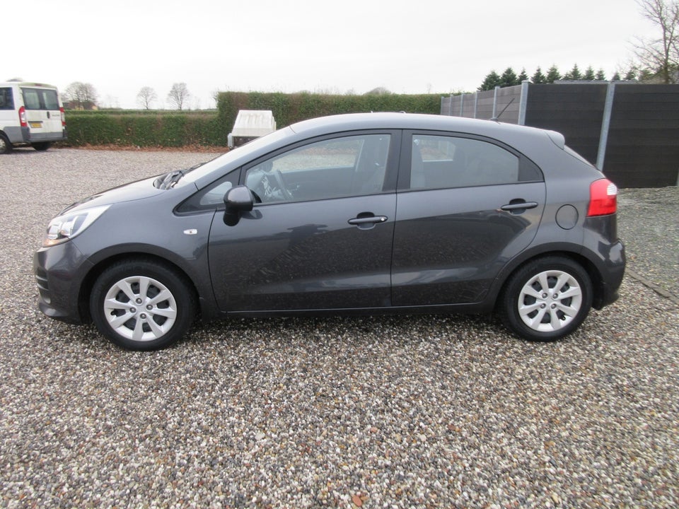 Kia Rio 1,1 CRDi 75 Style+ 5d