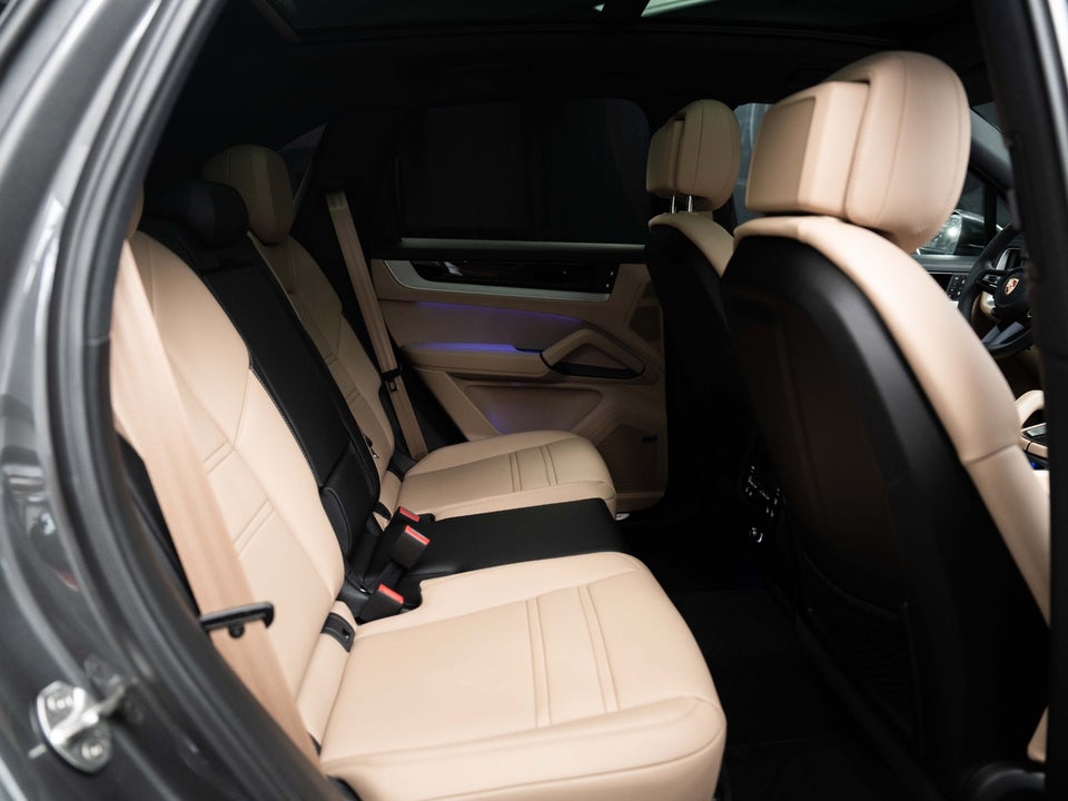 Porsche Cayenne 3,0 E-Hybrid Tiptr. 5d