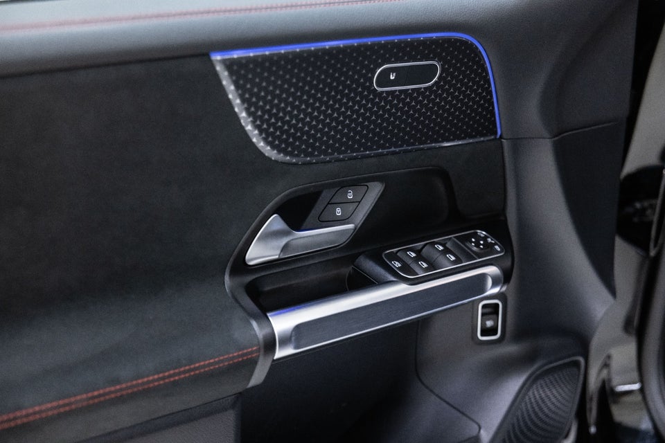 Mercedes EQB250+ AMG Advance 5d