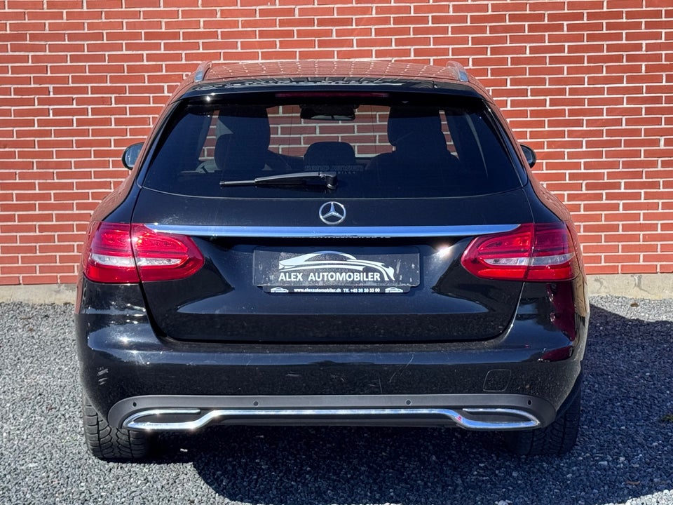 Mercedes C220 d 2,2 Avantgarde stc. aut. 4Matic 5d