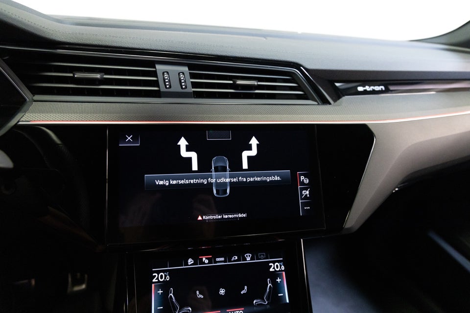 Audi Q8 e-tron 55 S-line Sportback quattro 5d