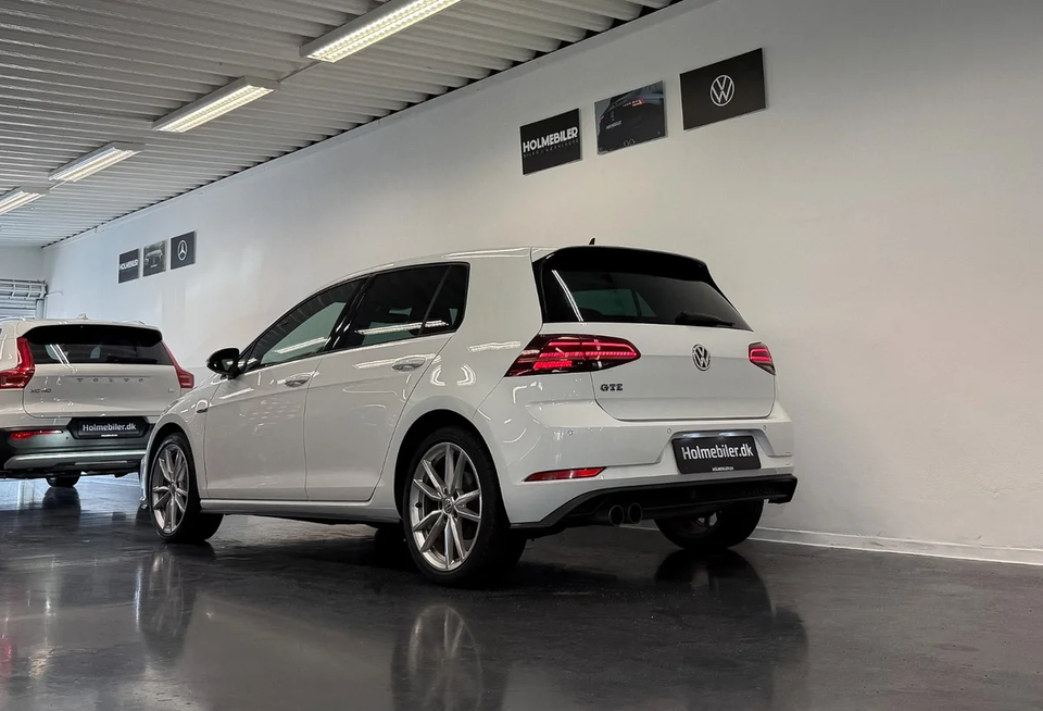 VW Golf VII 1,4 GTE DSG 5d