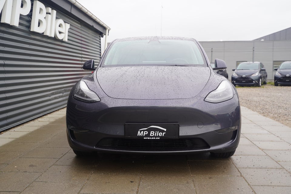 Tesla Model Y Long Range AWD 5d