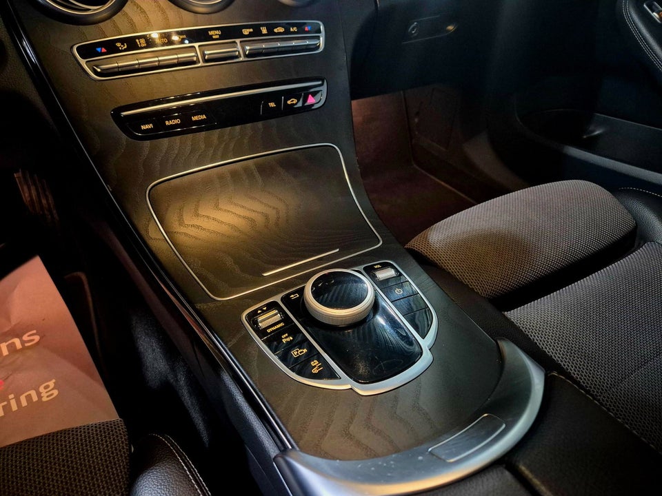 Mercedes C300 e 2,0 Avantgarde stc. aut. 5d