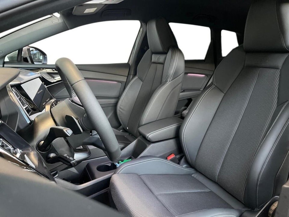 Audi Q4 e-tron 45 S-line Edition quattro 5d