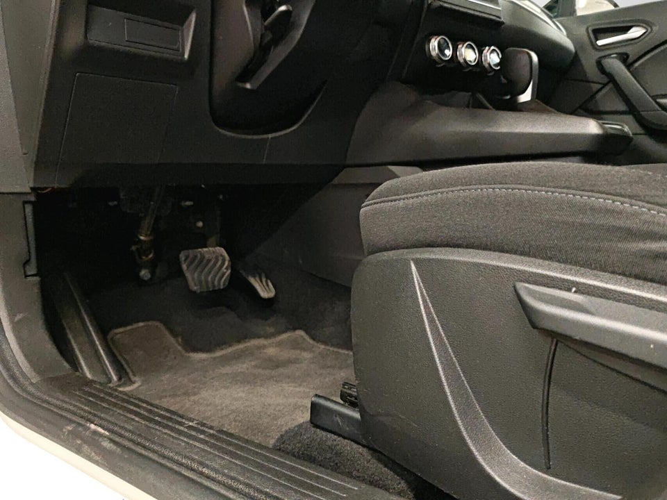 Renault Captur 1,3 TCe 130 Zen EDC 5d