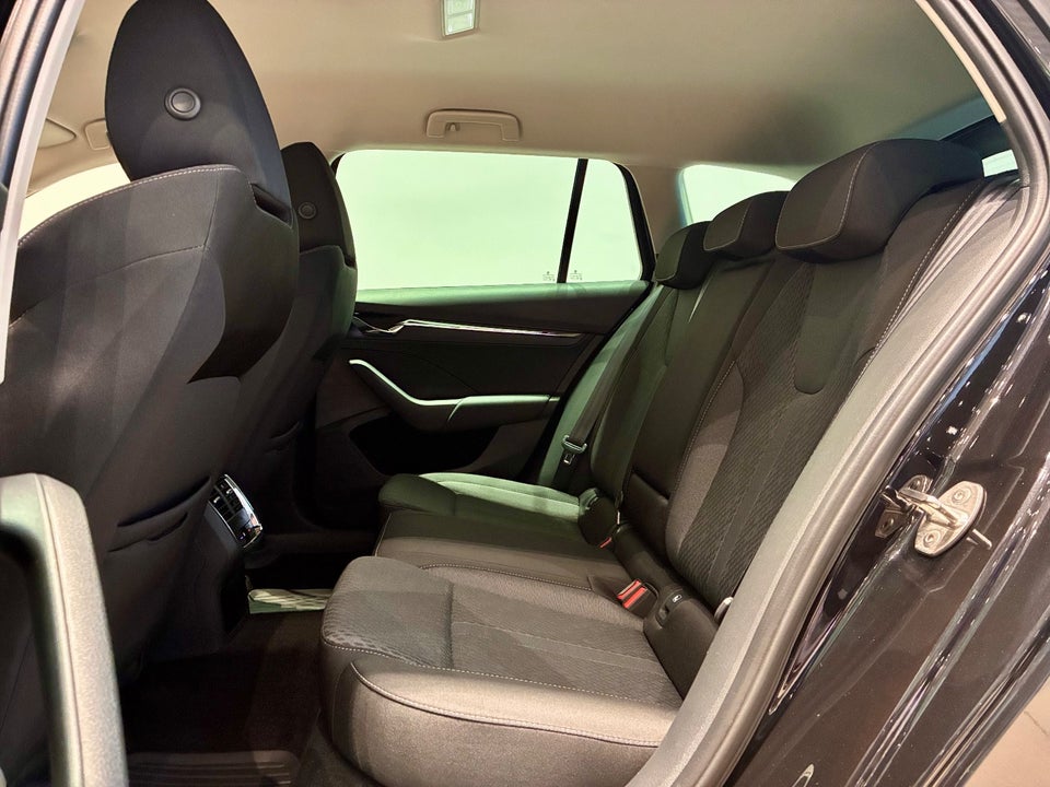 Skoda Octavia 1,5 eTSi 150 Style Combi DSG 5d