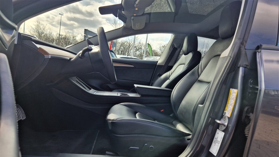 Tesla Model 3 Performance AWD 4d