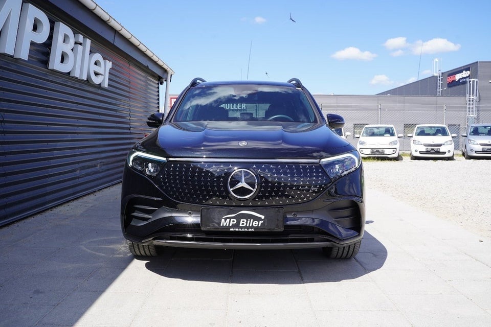 Mercedes EQB300 AMG Line 4Matic 5d