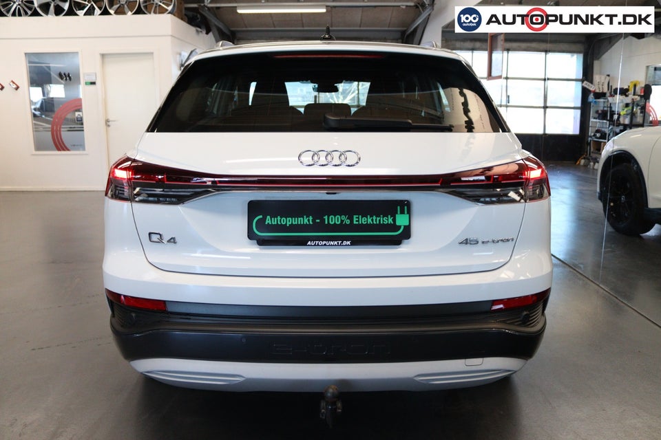 Audi Q4 e-tron 45 Progress 5d