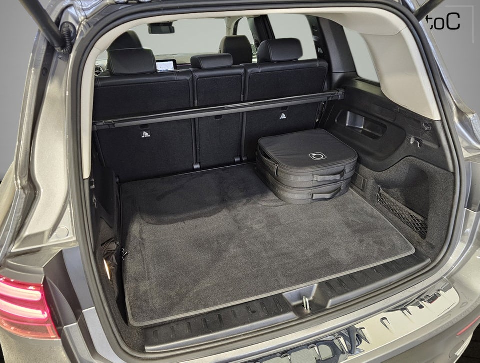 Mercedes EQB250+ Progressive 5d