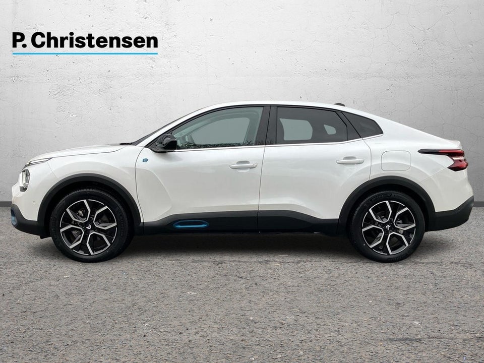 Citroën ë-C4 X 50 Shine 4d