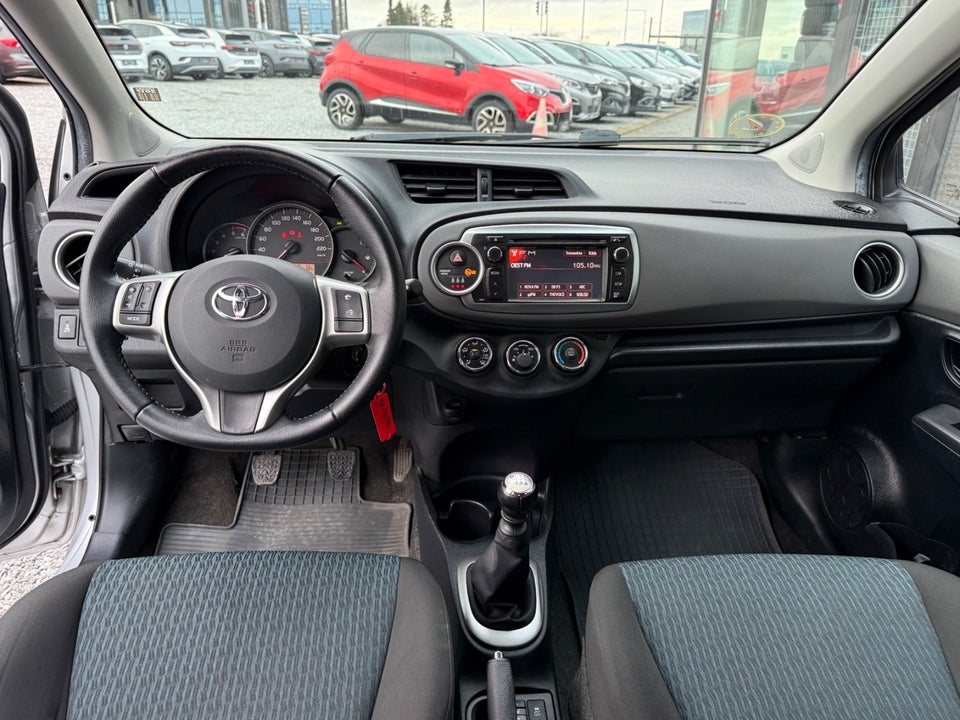 Toyota Yaris 1,4 D-4D T2 Touch 5d