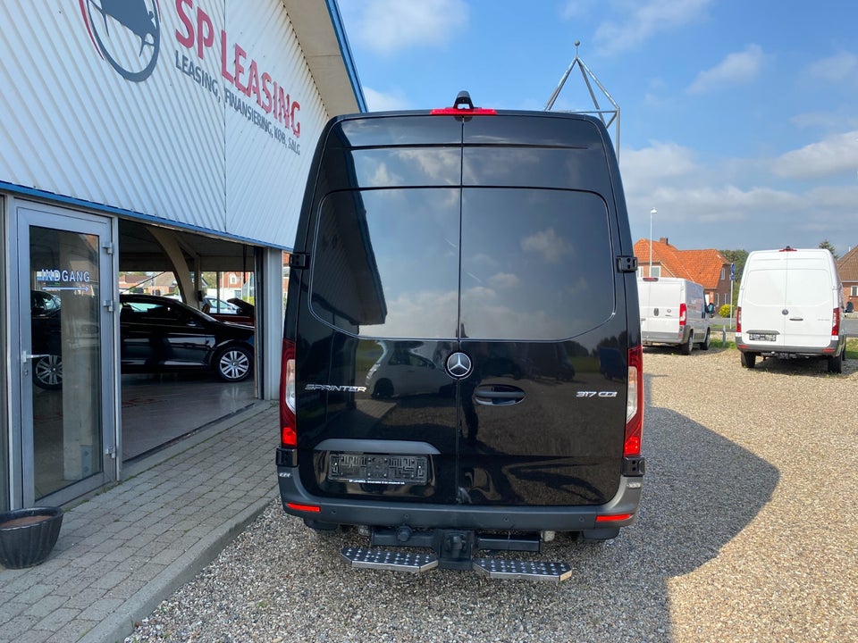 Mercedes Sprinter 317 2,0 CDi A2 Kassevogn aut. RWD