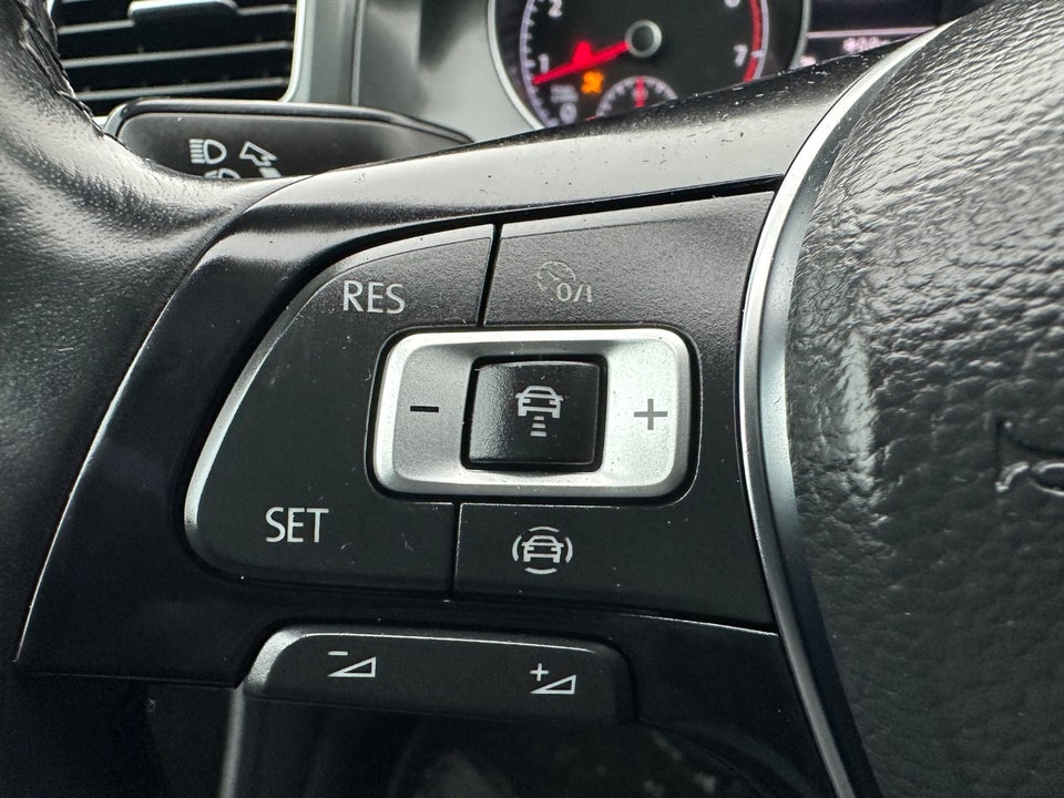 VW Golf VIII 1,5 TSi 150 Life Van 5d