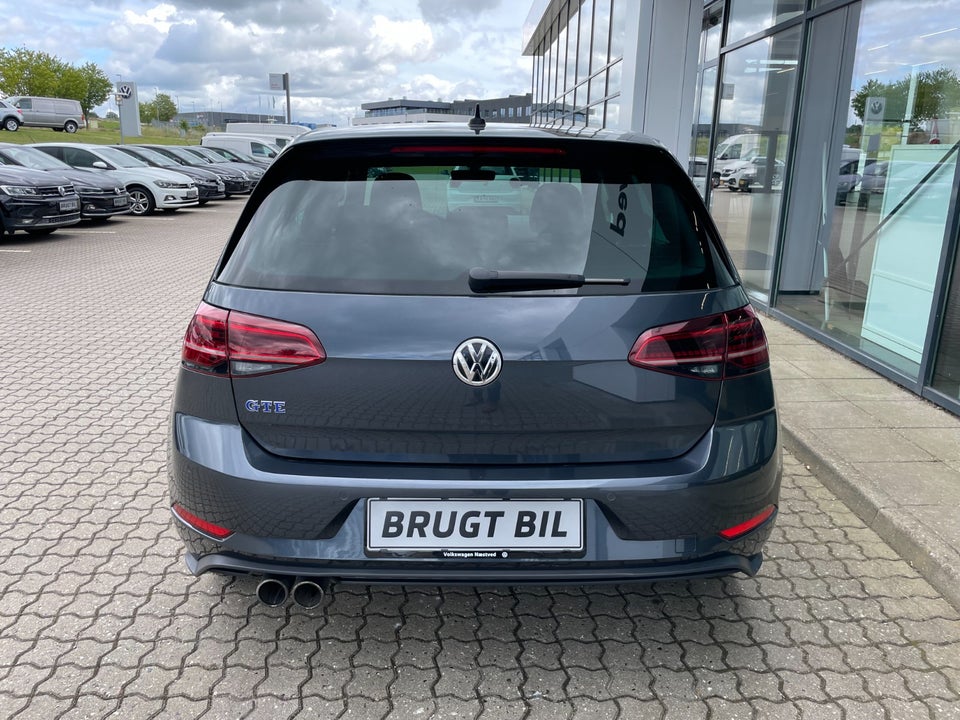 VW Golf VII 1,4 GTE DSG 5d