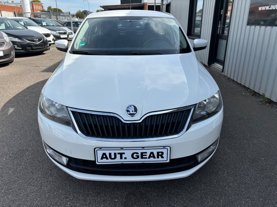 Skoda Rapid 1,4 TSi 122 Elegance DSG 5d