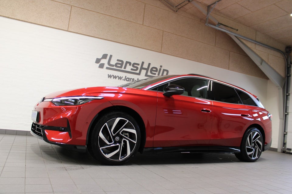 VW ID.7 86 Style S Tourer 5d