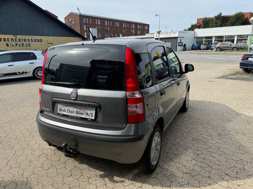 Fiat Panda 1,2 69 Dynamic 5d