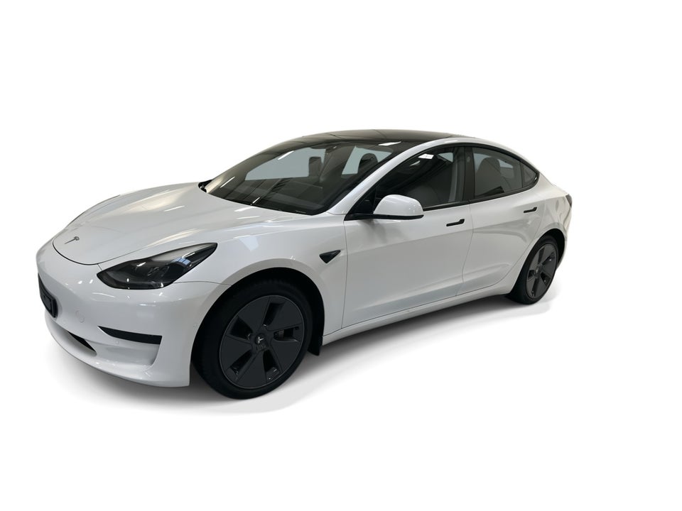 Tesla Model 3 RWD 4d