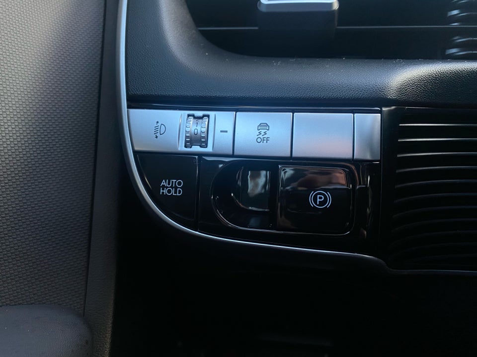 Hyundai Ioniq 5 77 Essential 5d