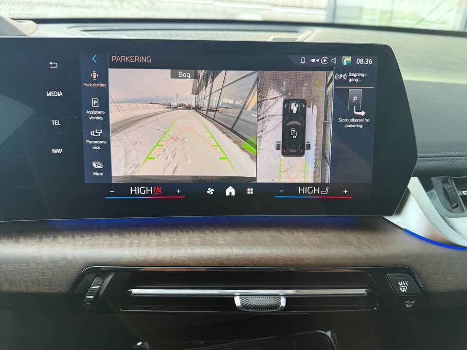 BMW iX1 xDrive30 Fully Charged M-Sport 5d