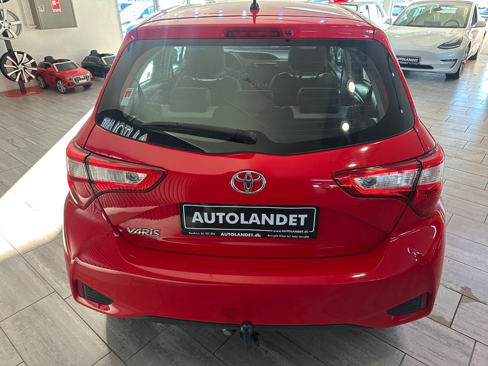 Toyota Yaris 1,5 VVT-i T2 5d