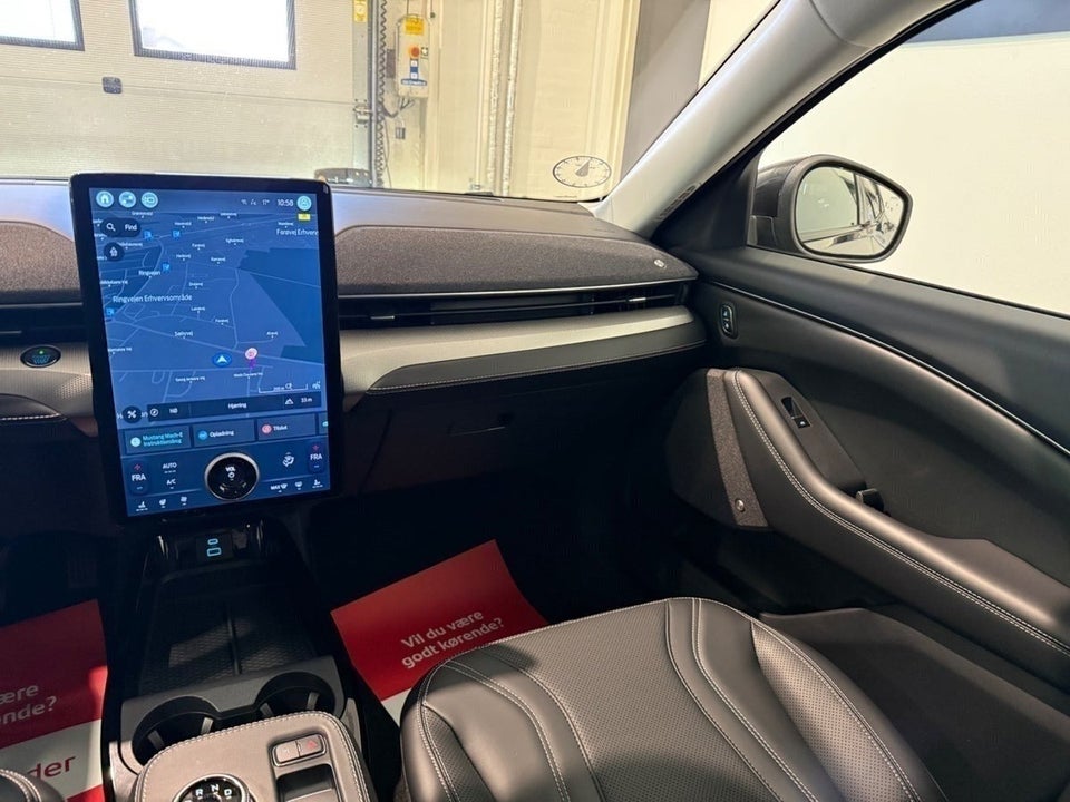 Ford Mustang Mach-E 98 Premium Extended Range 5d