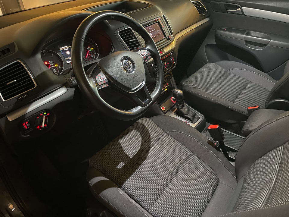 VW Sharan 2,0 TDi 150 Comfortline+ DSG 5d