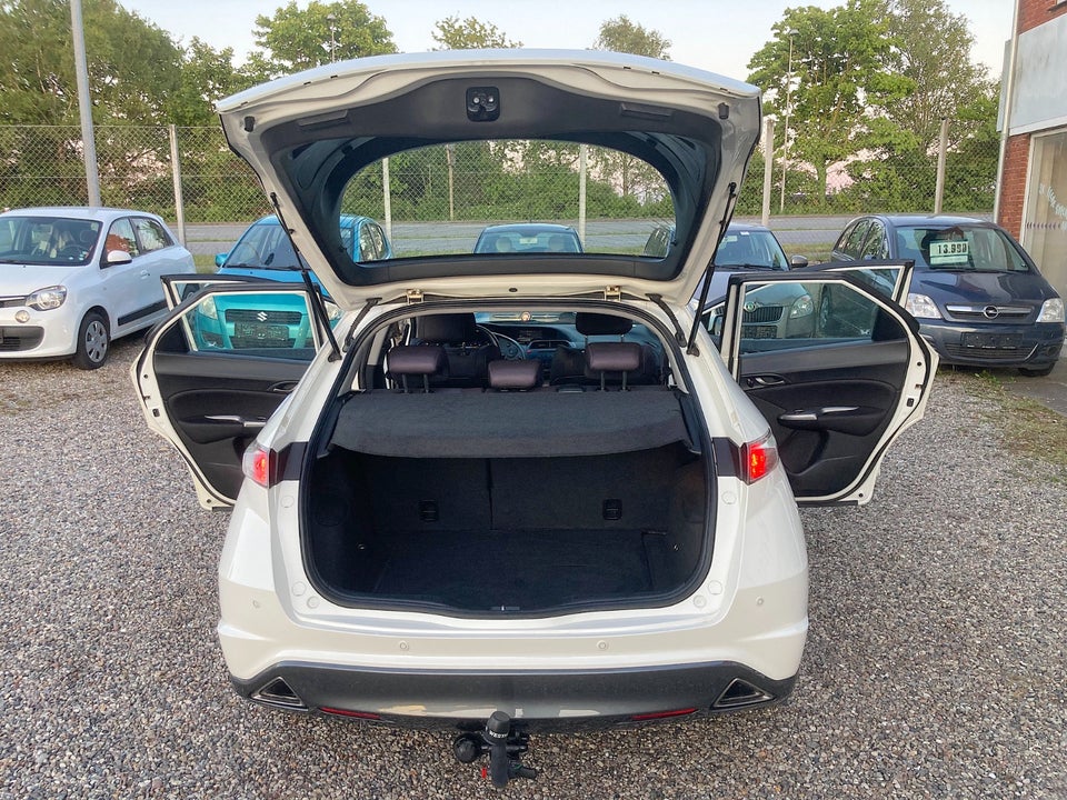 Honda Civic 1,8 Sport aut. 5d