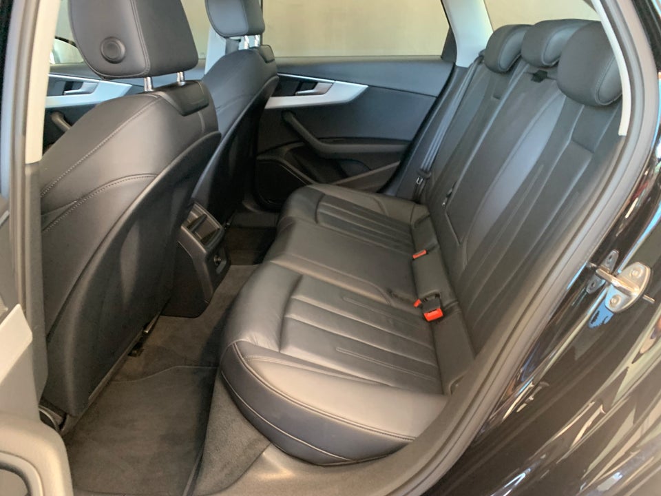 Audi A4 40 TDi Sport Avant S-tr. 5d