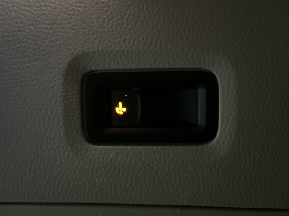 VW ID.Buzz 77 Pro SWB 5d