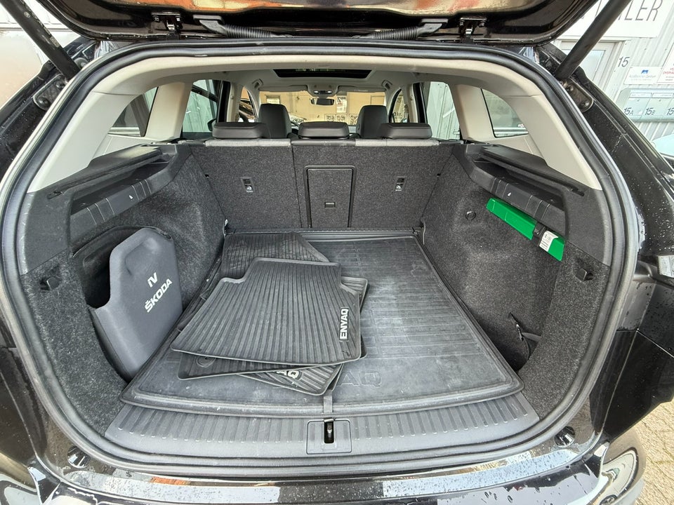 Skoda Enyaq 80 iV Plus Suite 5d