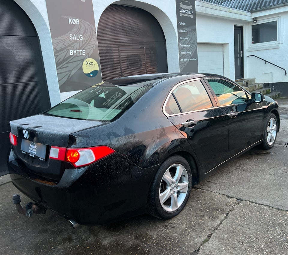 Honda Accord 2,0 Elegance 4d