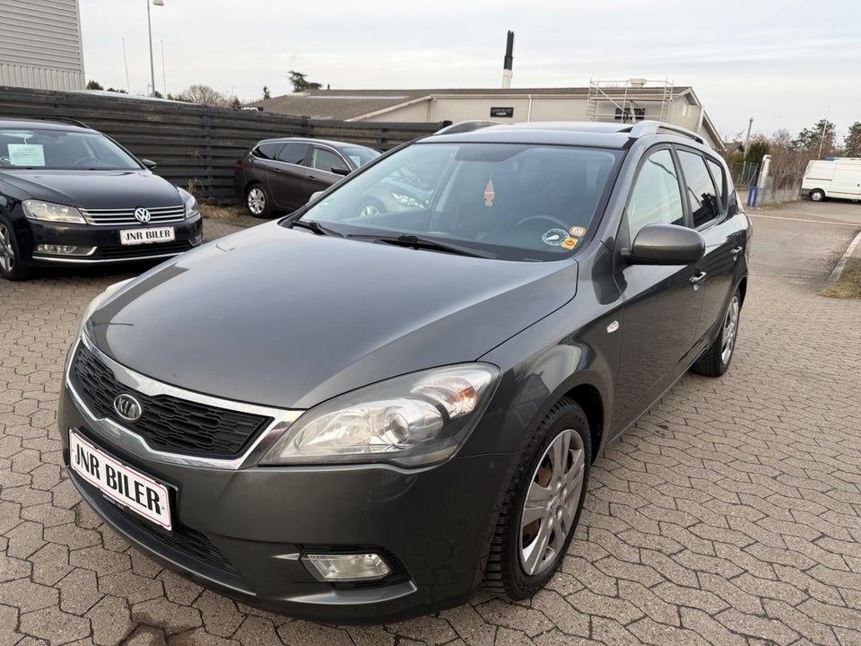 Kia Ceed 1,6 CRDi 115 Active Fashion SW 5d