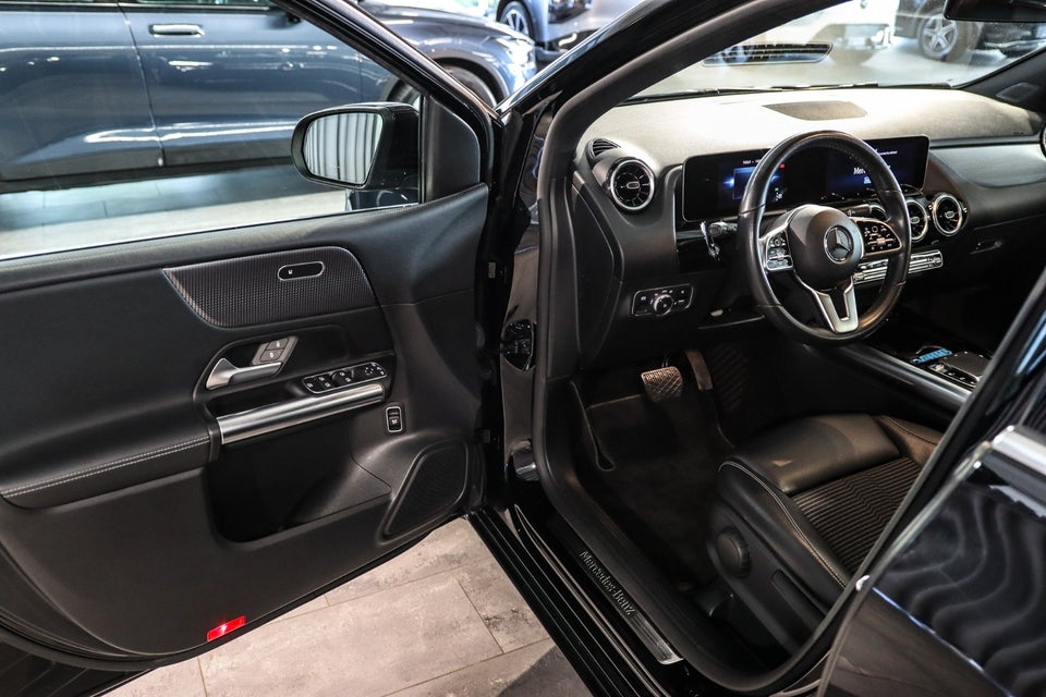 Mercedes B220 d 2,0 Progressive aut. 5d