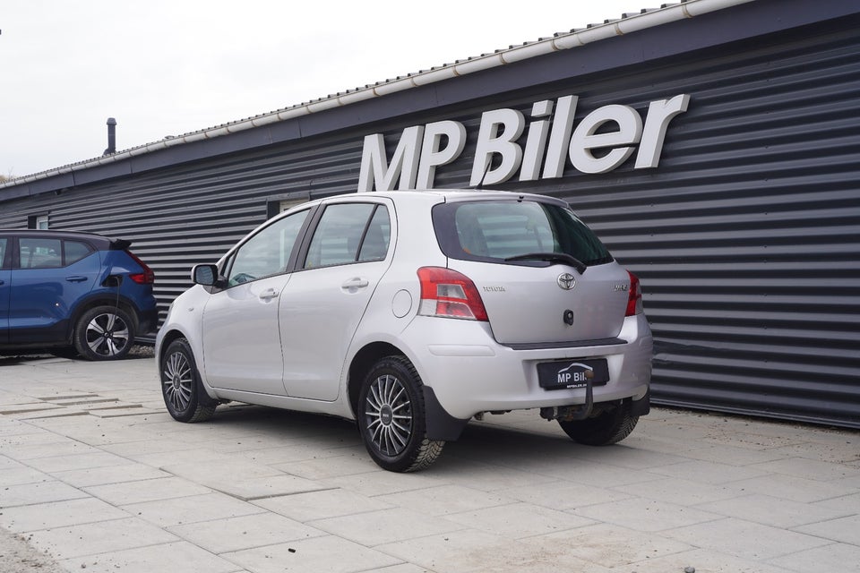 Toyota Yaris 1,4 D-4D T2 5d