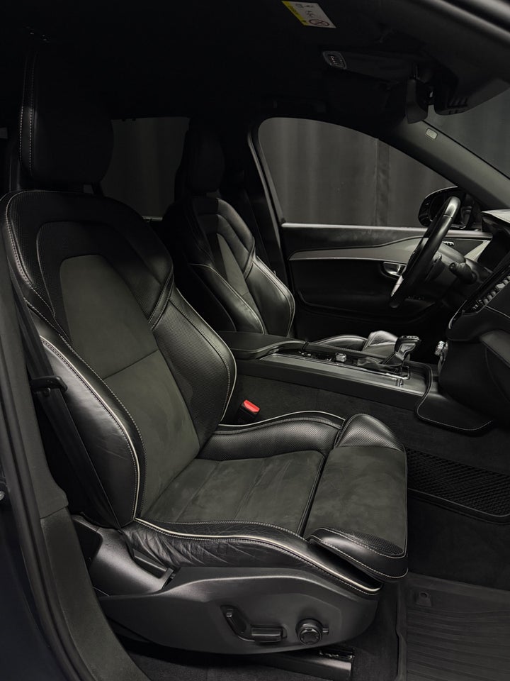 Volvo XC90 2,0 T6 326 R-Design Polestar aut. AWD 7prs 5d