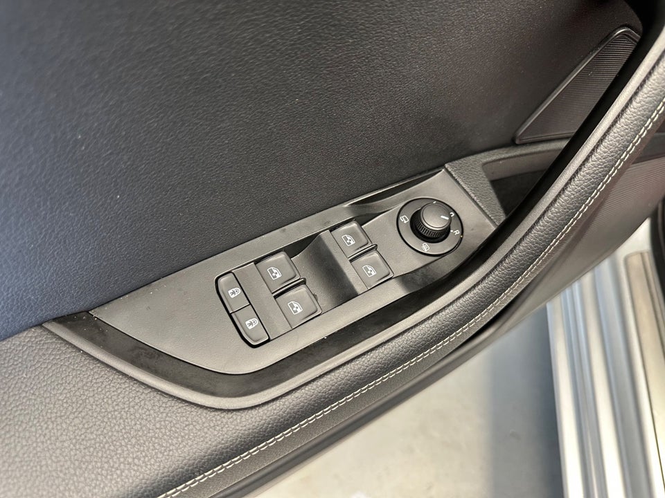Skoda Superb 1,4 TSi iV Combi DSG 5d