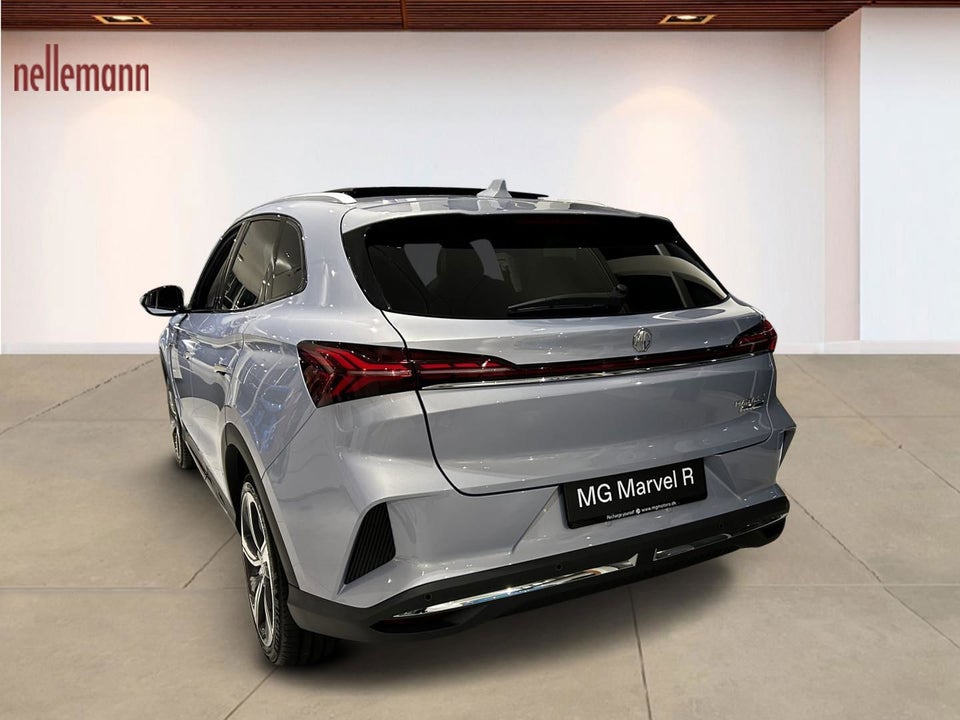 MG Marvel R Luxury 5d