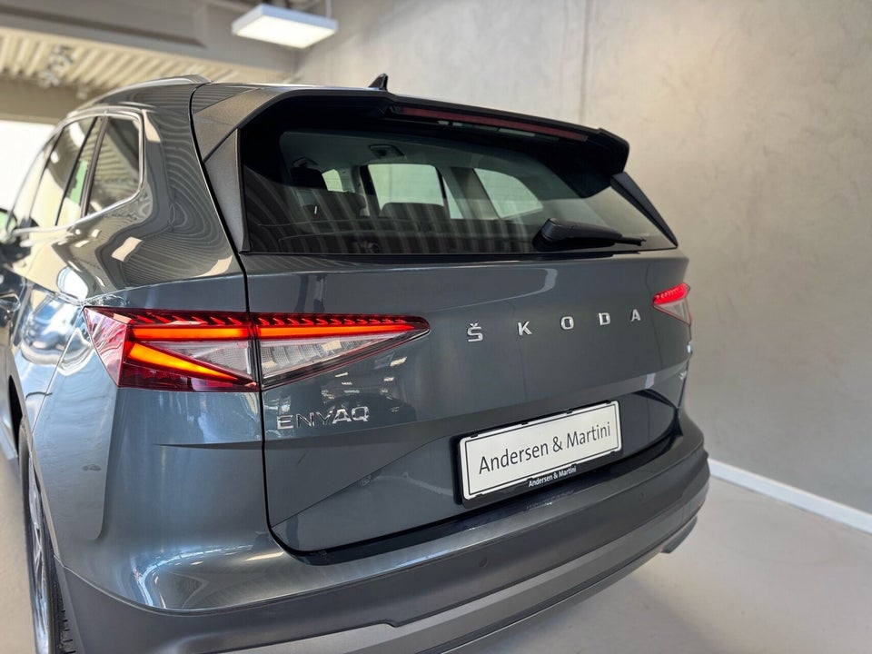 Skoda Enyaq 80 iV Selection Suite 5d