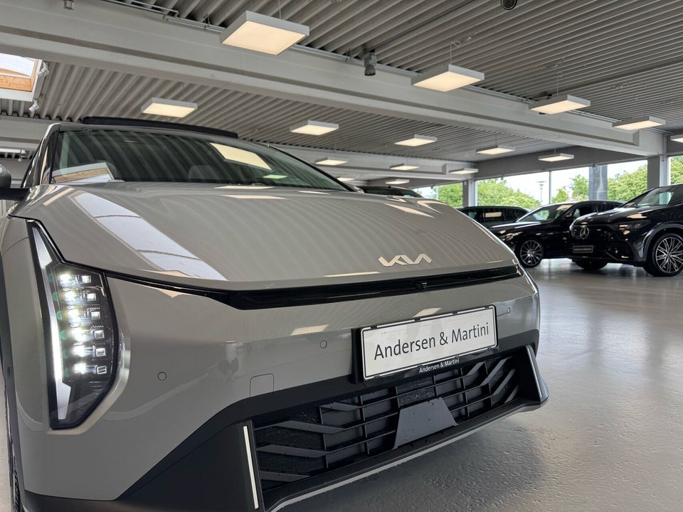 Kia EV4 81 Long Range Upgrade 5d
