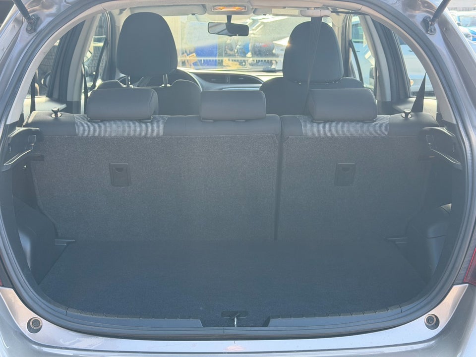 Toyota Yaris 1,0 VVT-i T2 Komfort 5d