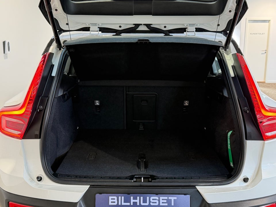 Volvo XC40 P6 ReCharge Plus 5d